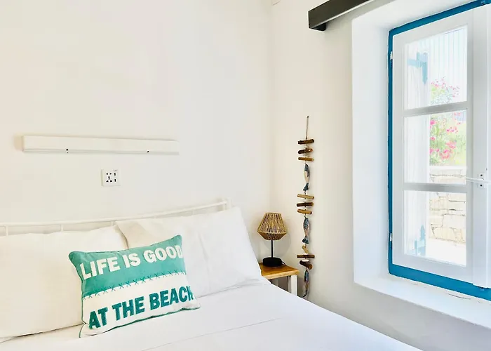 דירה Little Troll House 1 *