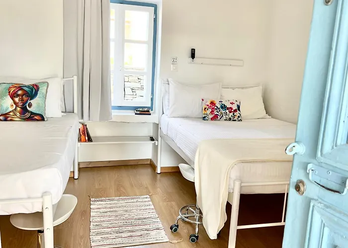 Little Troll House 1 * חריסי אקטי